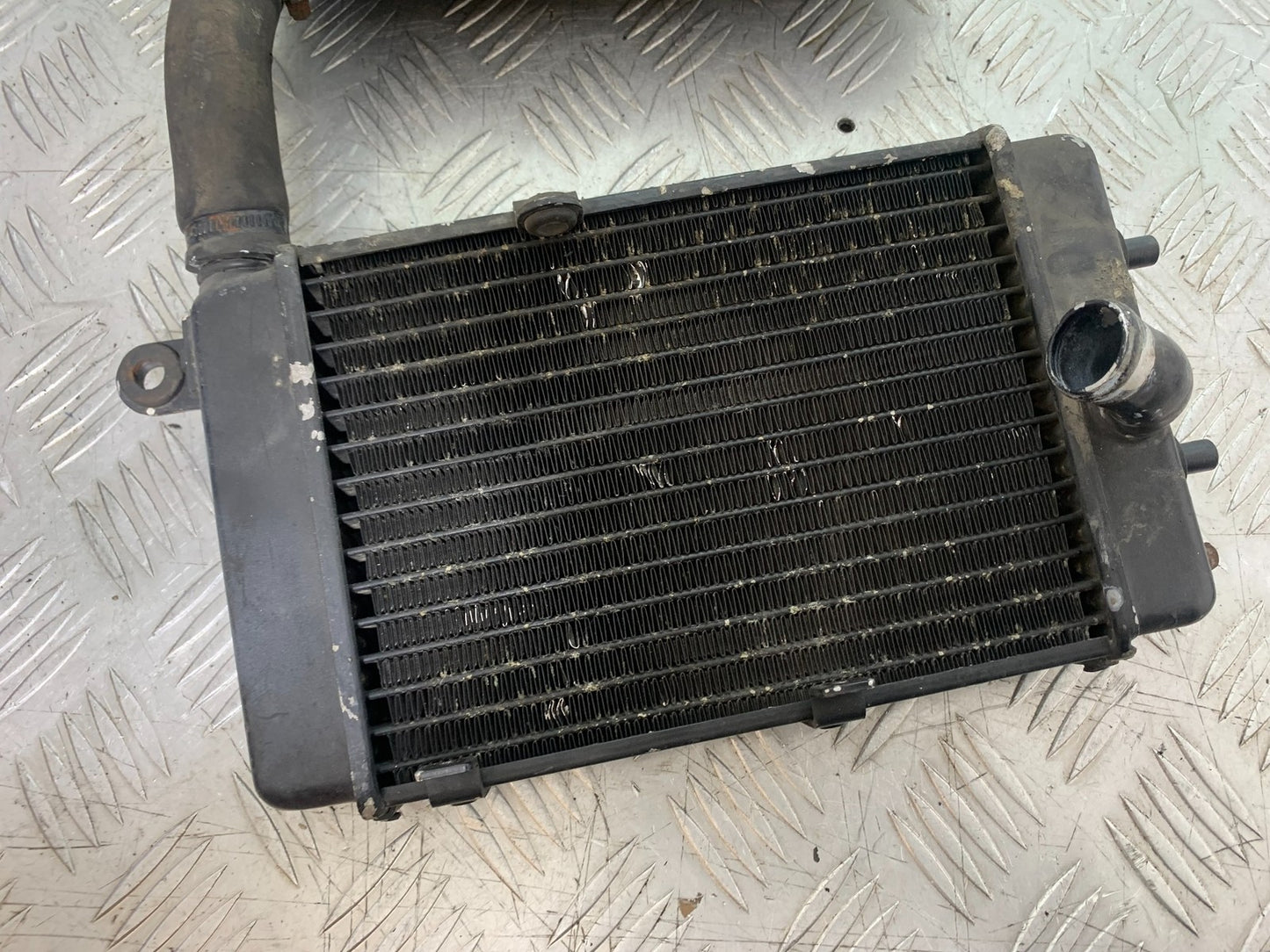 APRILIA RSV1000 RSV 1000 MILLE LEFT AND RIGHT RADIATORS  1998- 2003 (CMB1184)