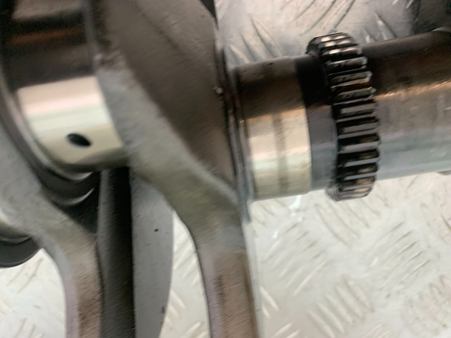 TRIUMPH THUNDERBIRD 1600 CRANKSHAFT   YEAR 2011 (CMB1107)