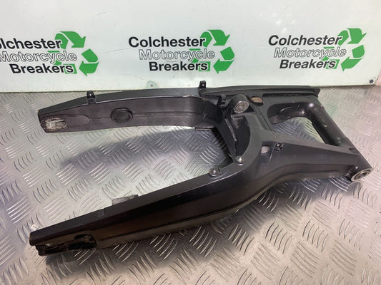 HONDA CBR650 F CBR 650F SWINGARM  YEAR 2014-2017  (STOCK 998)