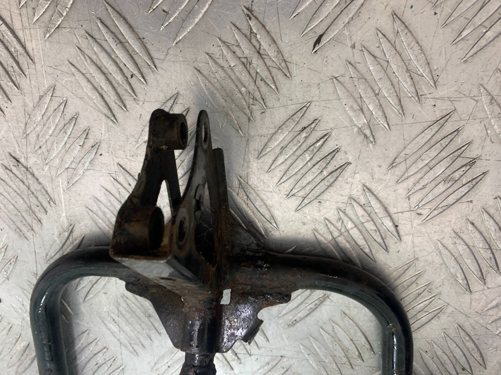 KAWASAKI ER6 F ER6F FAIRING BRACKET  YEAR 2005-2008 (CMB1277)