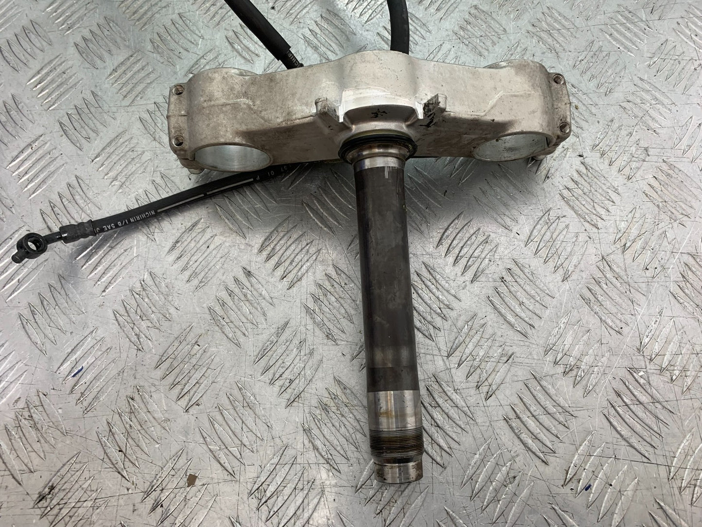 KAWASAKI ZX10R ZX10 R BOTTOM YOKE   2008-2010 (CMB1301)