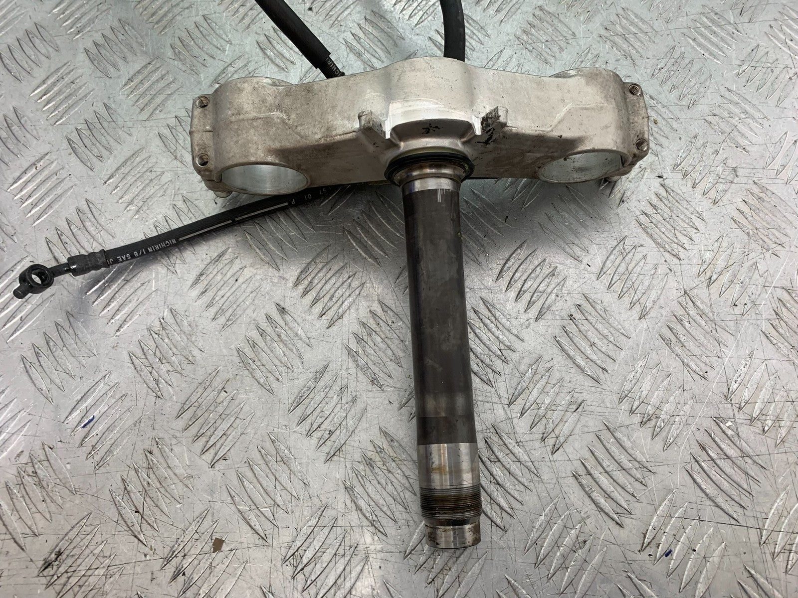 KAWASAKI ZX10R ZX10 R BOTTOM YOKE   2008-2010 (CMB1301)