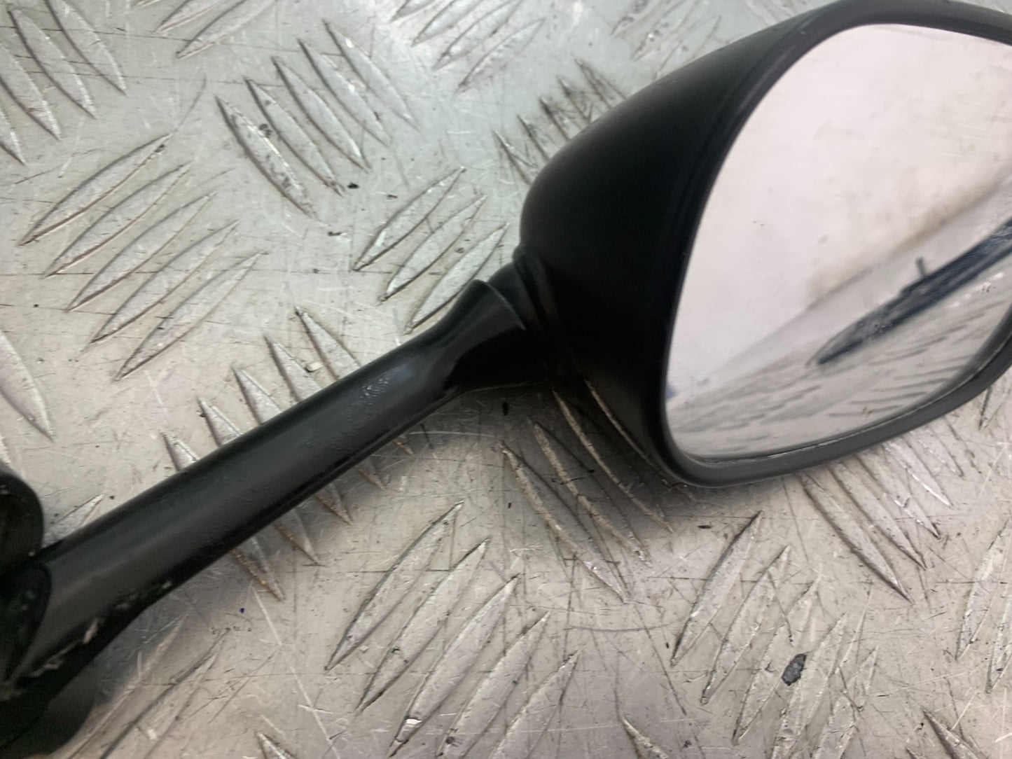 SUZUKI SV1000 SV 1000 S RIGHT MIRROR  YEAR 2003-2007 (CMB1293)