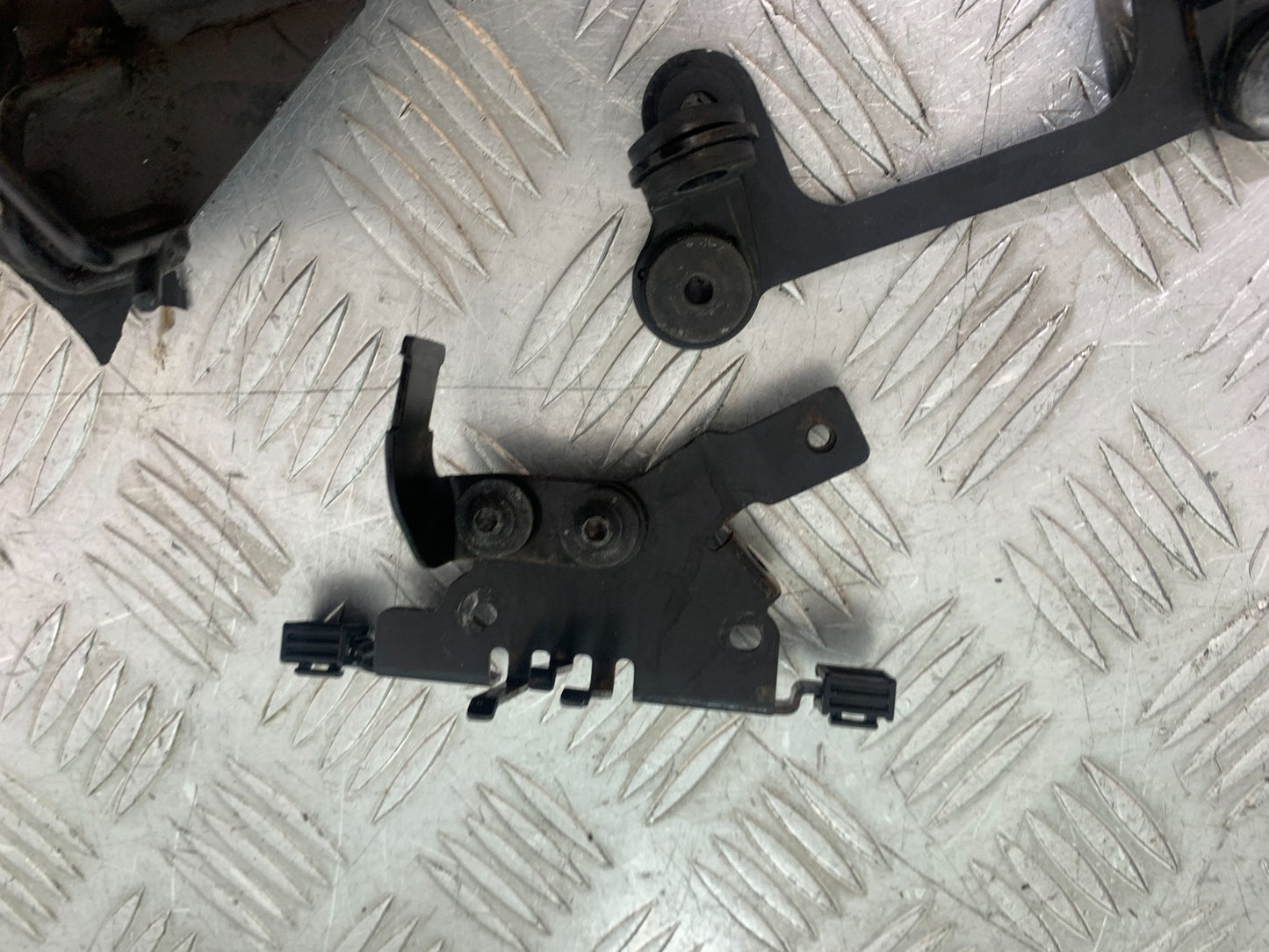 KAWASAKI Z125 Z 125 FRAME BRACKETS   YEAR  2018-2023 (CMB1167)