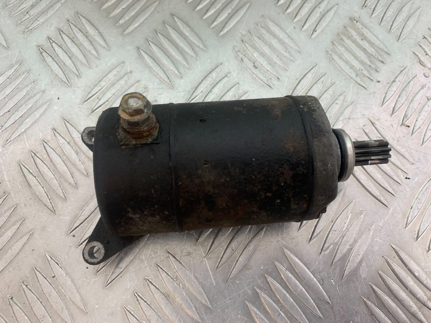 YAMAHA XV535 XV 535 VIRAGO STARTER MOTOR   YEAR 1994-02 (CMB1044)