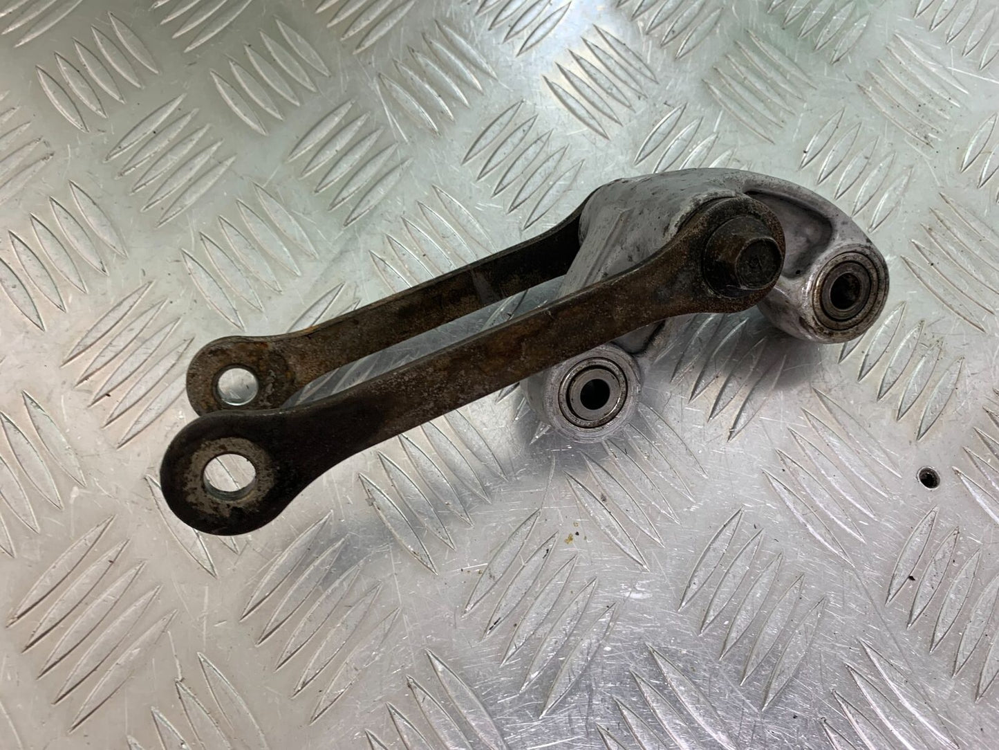 SUZUKI SV650 SV 650 REAR SHOCK LINKAGE   YEAR 2003-2006 (CMB1024)