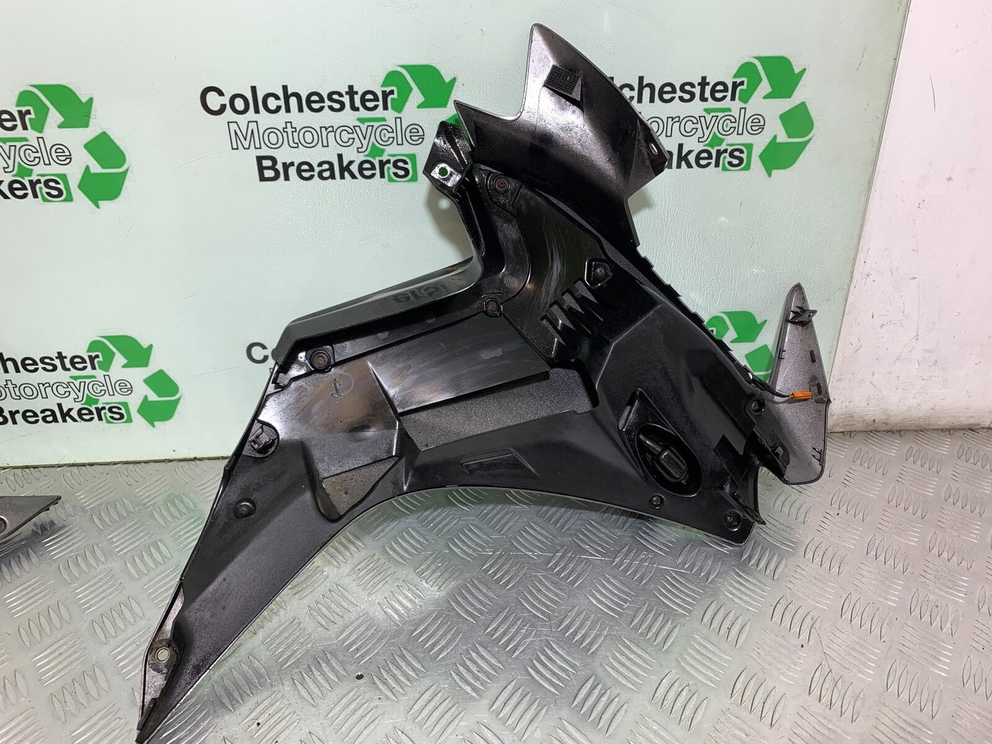 HONDA CBR500R CBR 500 R LEFT FAIRING PANEL YEAR 2012-16 (CMB1048)