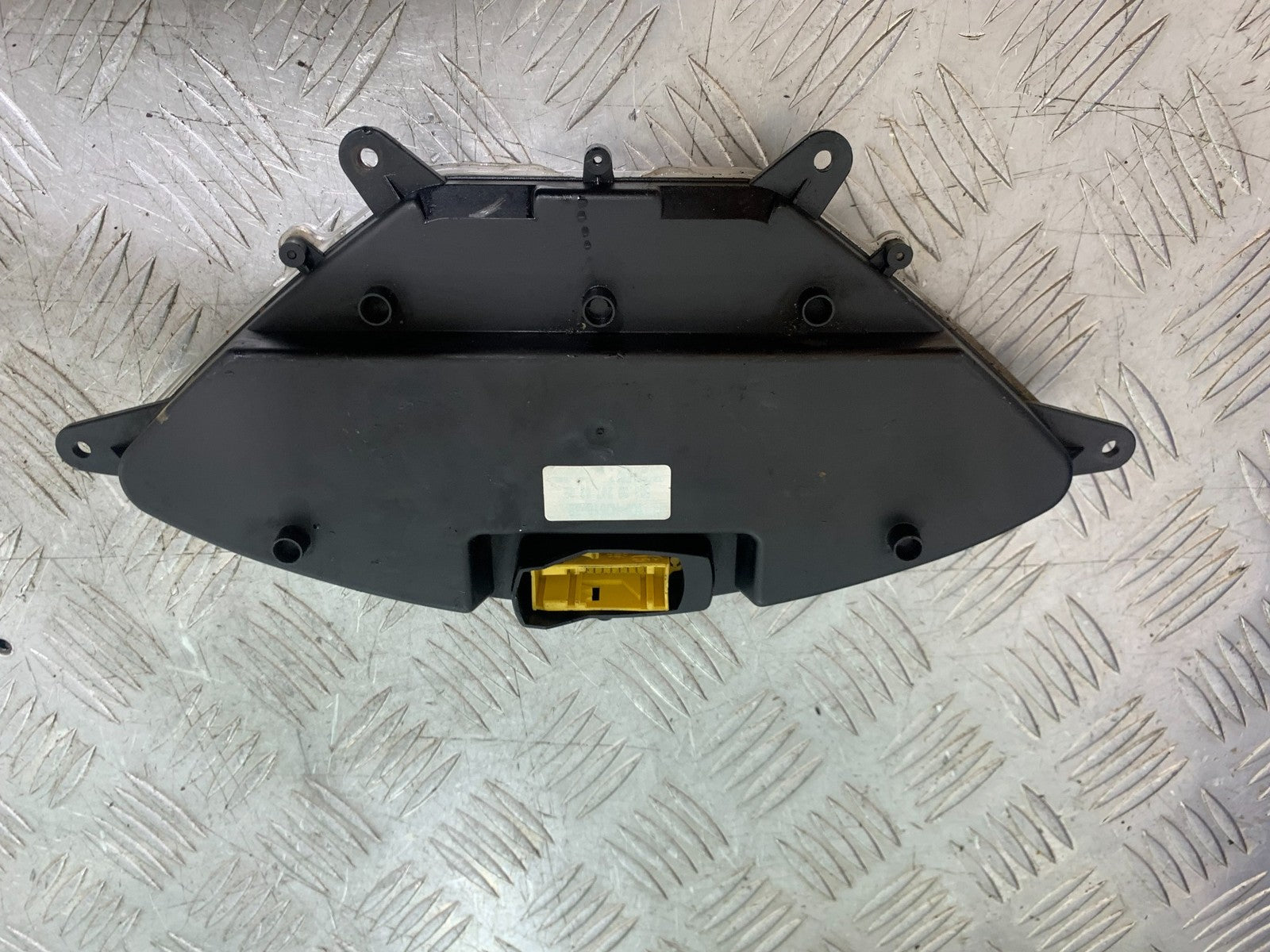 YAMAHA XMAX 250 XMAX 250 CLOCKS SPEEDO DASH   YEAR 2006-09 (CMB1201)