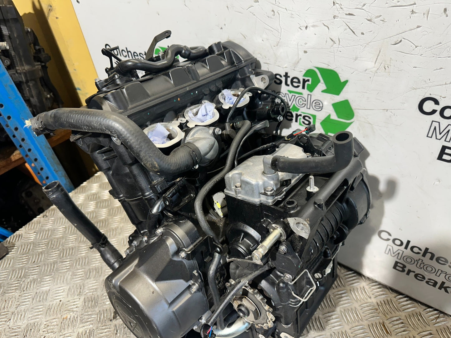 TRIUMPH TRIDENT 660 ENGINE YEAR 2021-2024 (CMB1148)