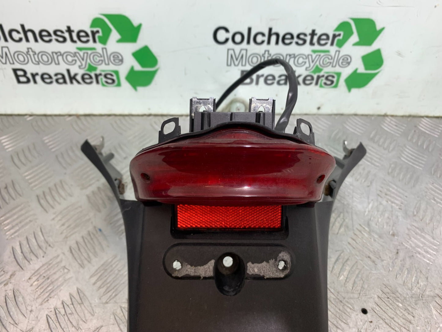 HONDA XL125 VARADERO REAR LIGHT  YEAR 2001-2006  (CMB1304)