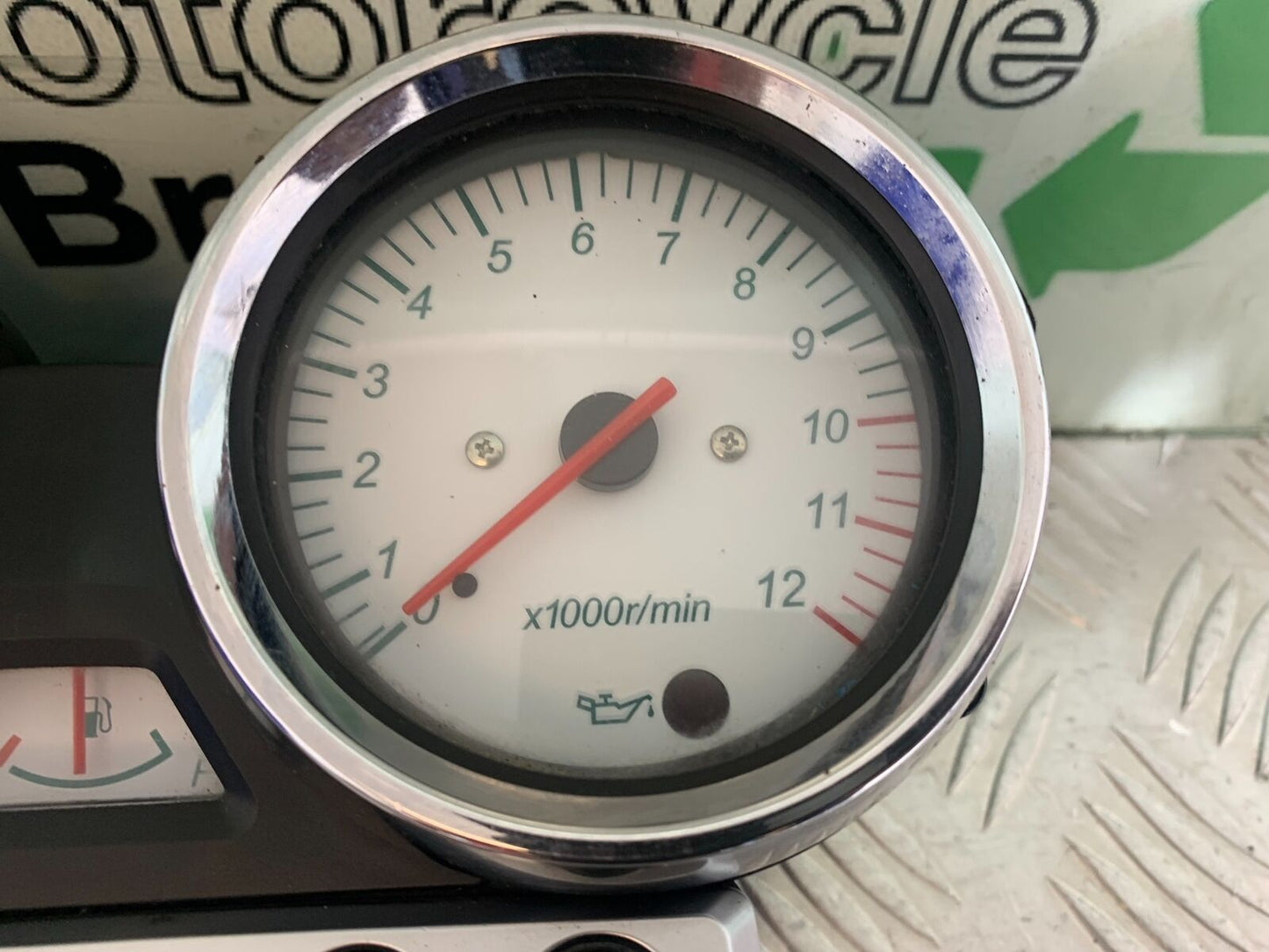 KAWASAKI Z750 ZR750 ZR-7S CLOCKS SPEEDO DASH   YEAR 1999-05 (CMB1135)