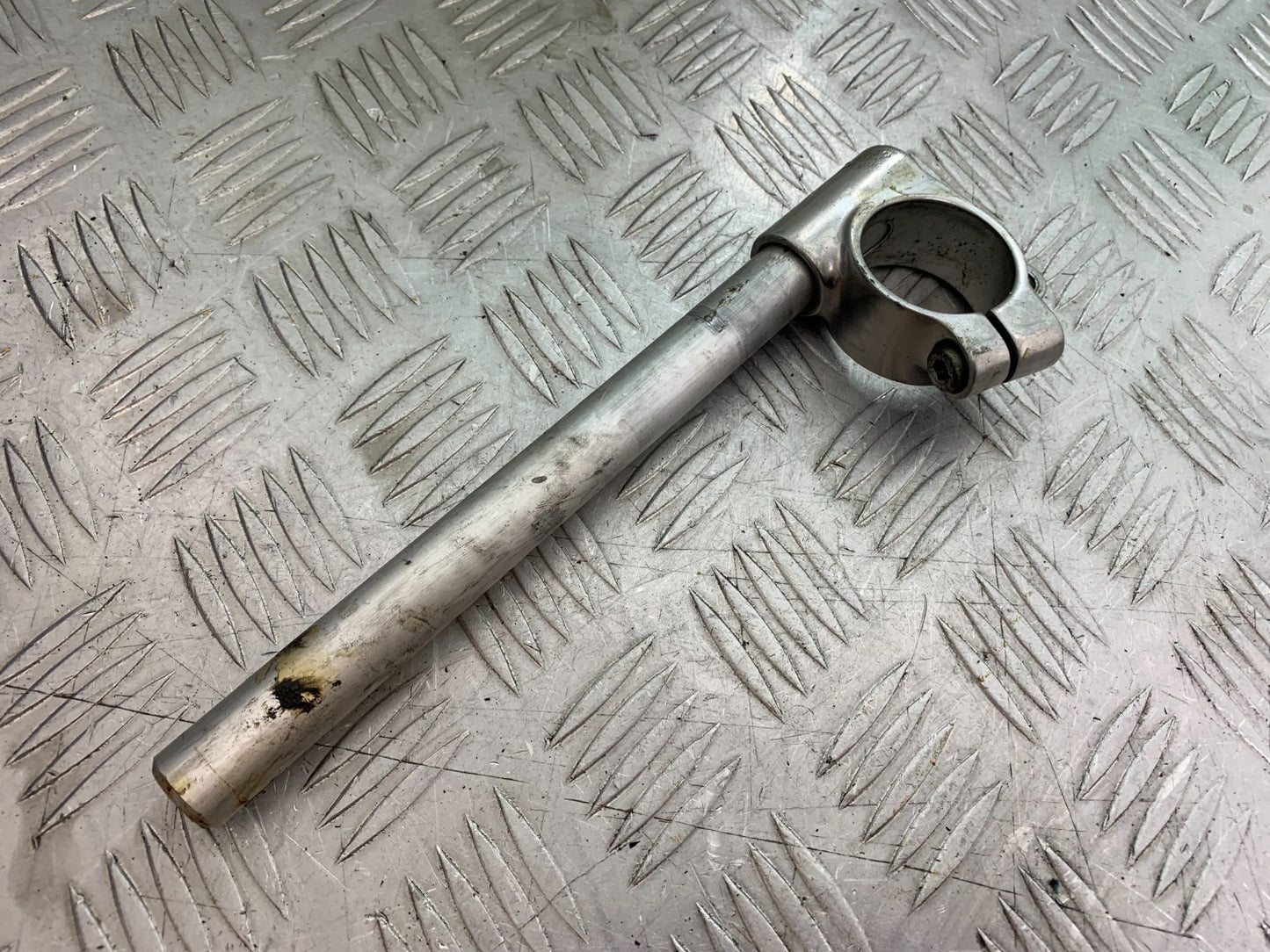 KAWASAKI ZX9R ZX9 R LEFT HANDLEBAR YEAR 1998-1999 (CMB1329)