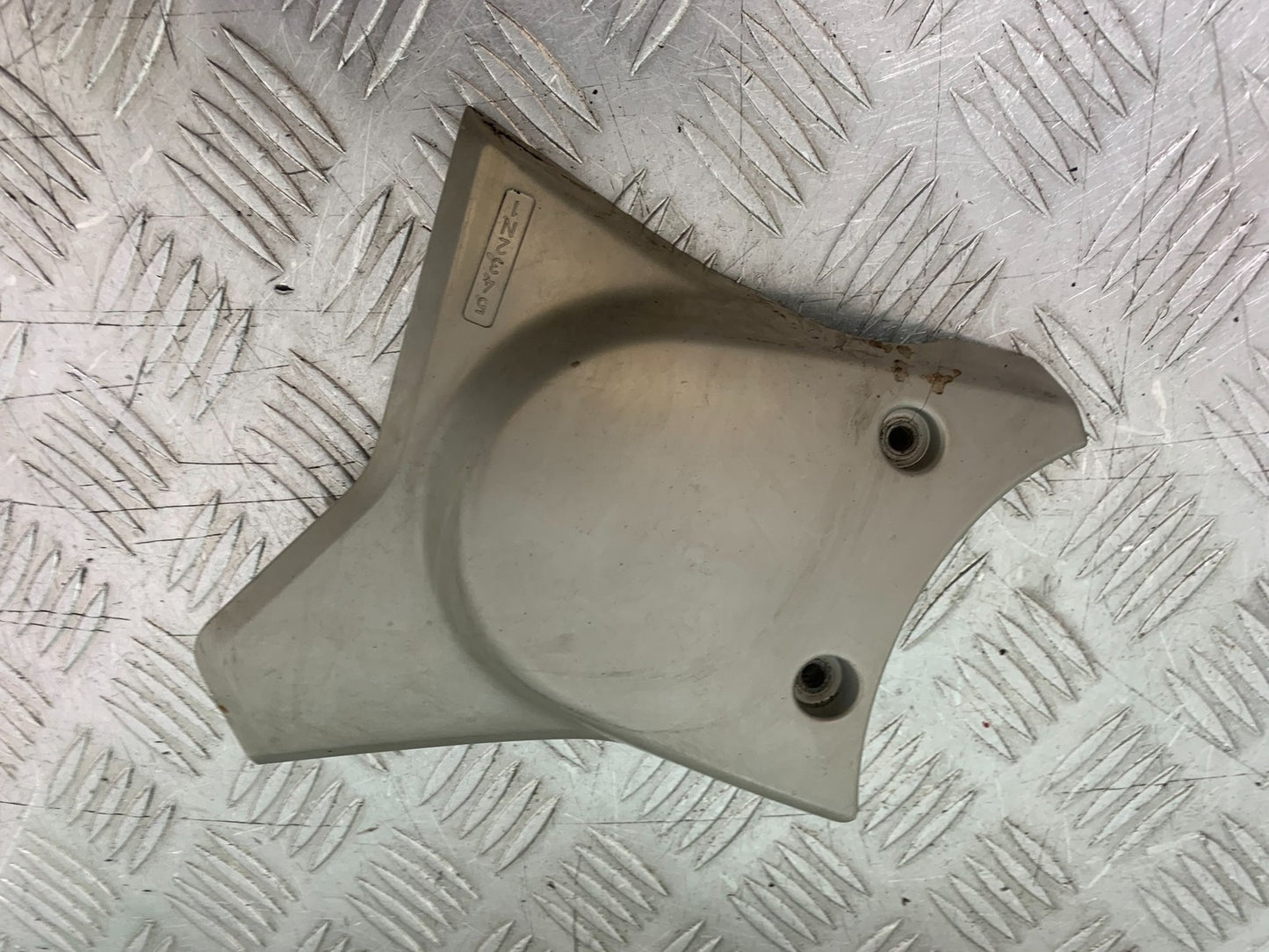 HONDA XL125 VARADERO SPROCKET COVER   YEAR 2001-2006  (CMB1210)