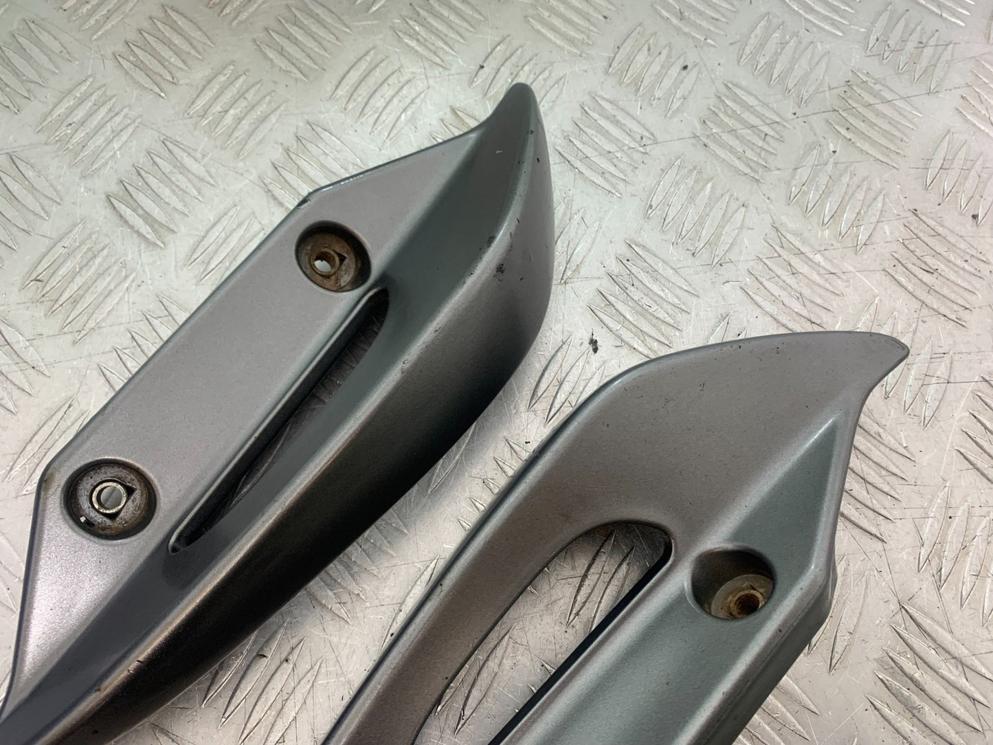 SUZUKI AN 200 UH 200 GRAB RAILS   YEAR 2007-2009 (CMB1256)
