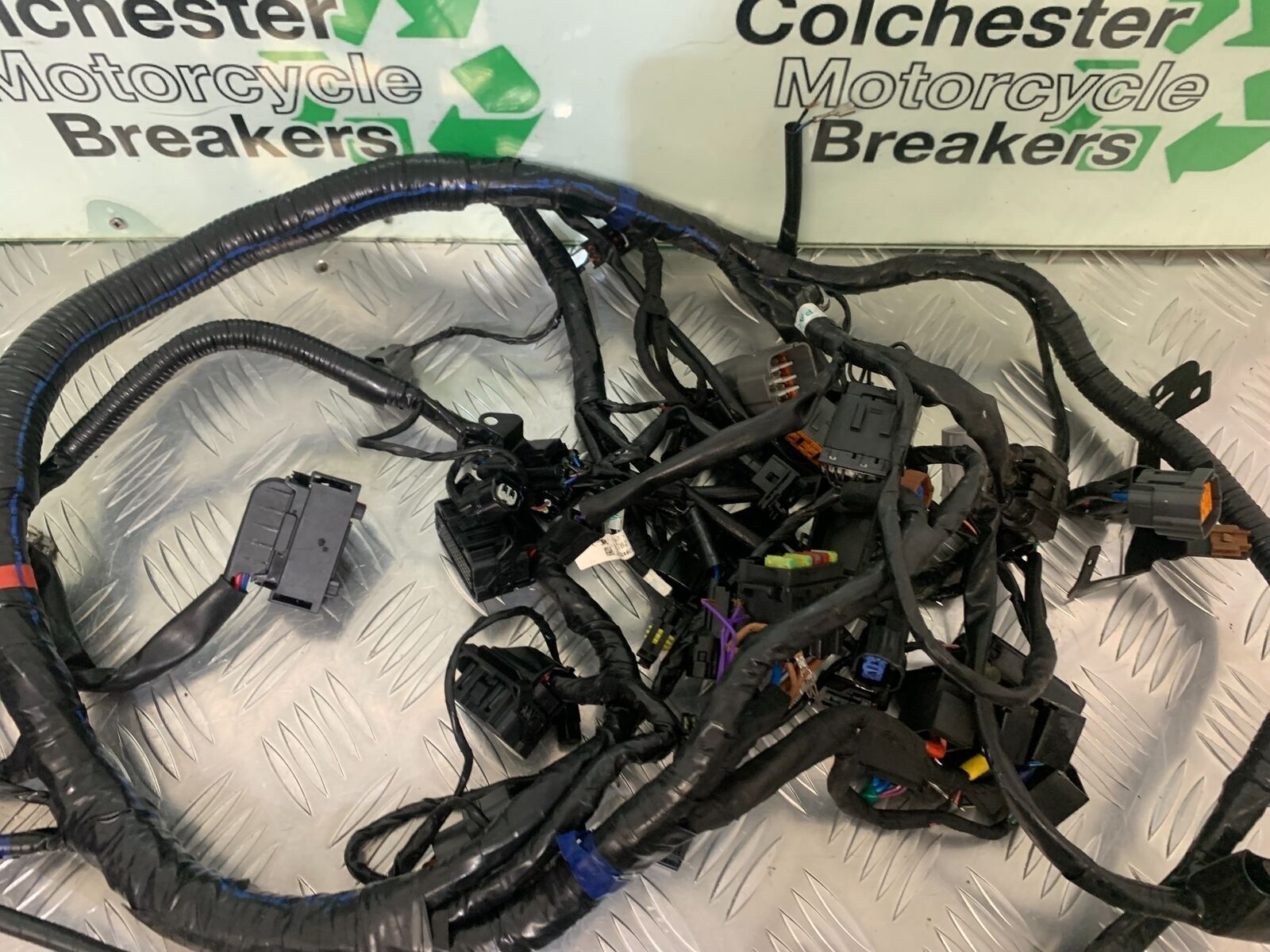 TRIUMPH TIGER 800 XCX WIRING LOOM   YEAR 2015-2017  (STOCK 966)