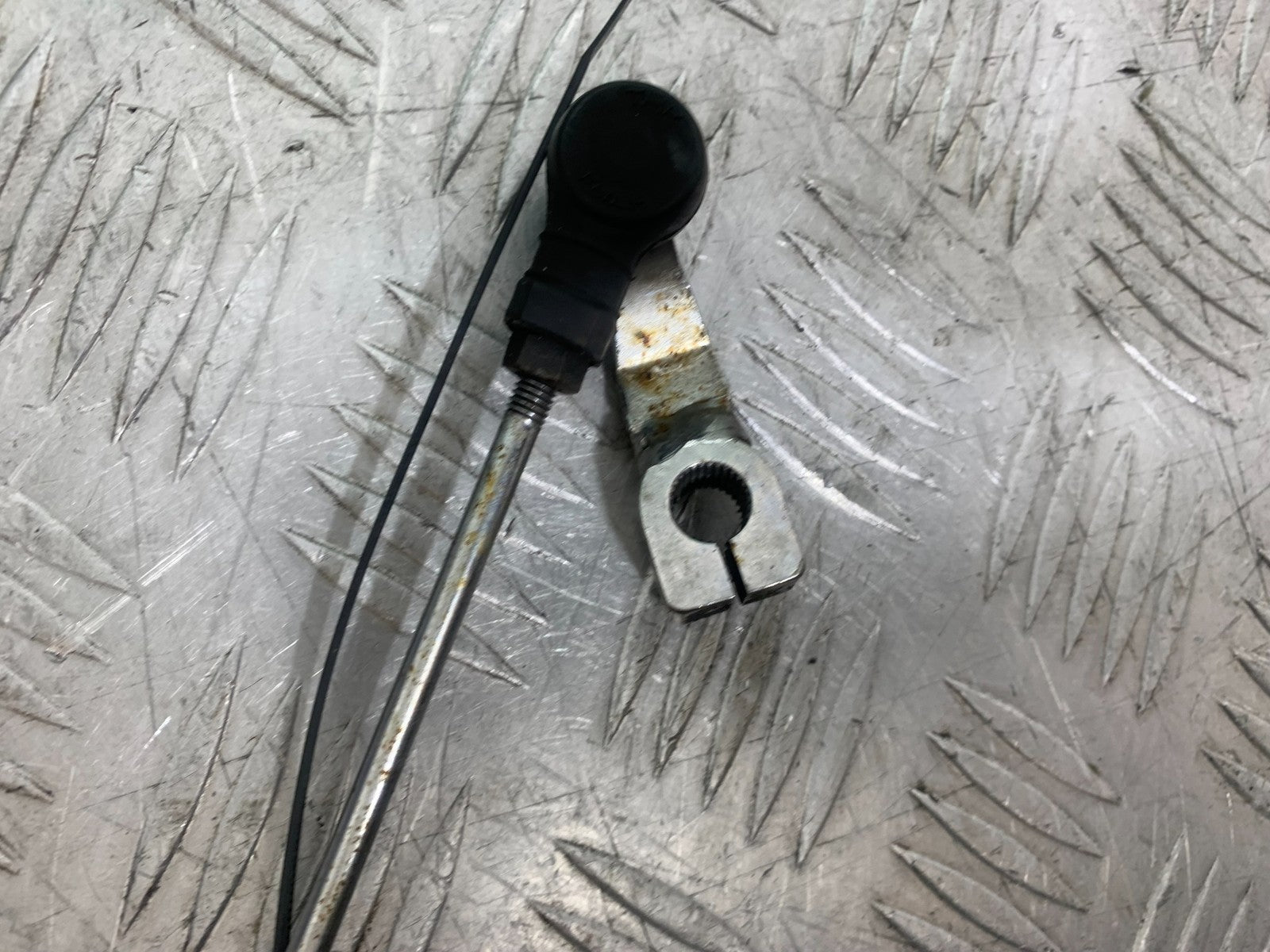 HONDA CBF600 CBF 600 GEAR LEVER  YEAR 2004-07  (CMB1305)