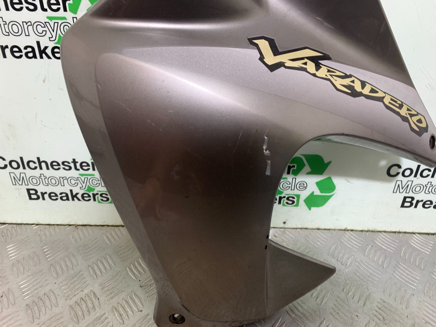 HONDA XL125 VARADERO LEFT FAIRING PANEL  YEAR 2001-2006  (CMB1304)