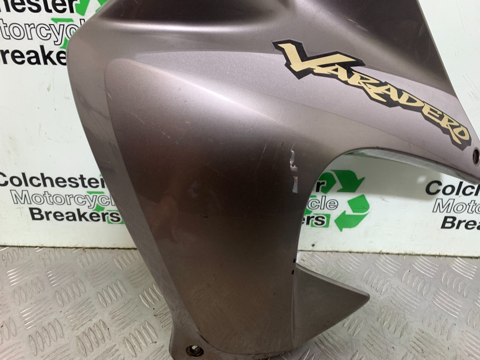 HONDA XL125 VARADERO LEFT FAIRING PANEL  YEAR 2001-2006  (CMB1304)