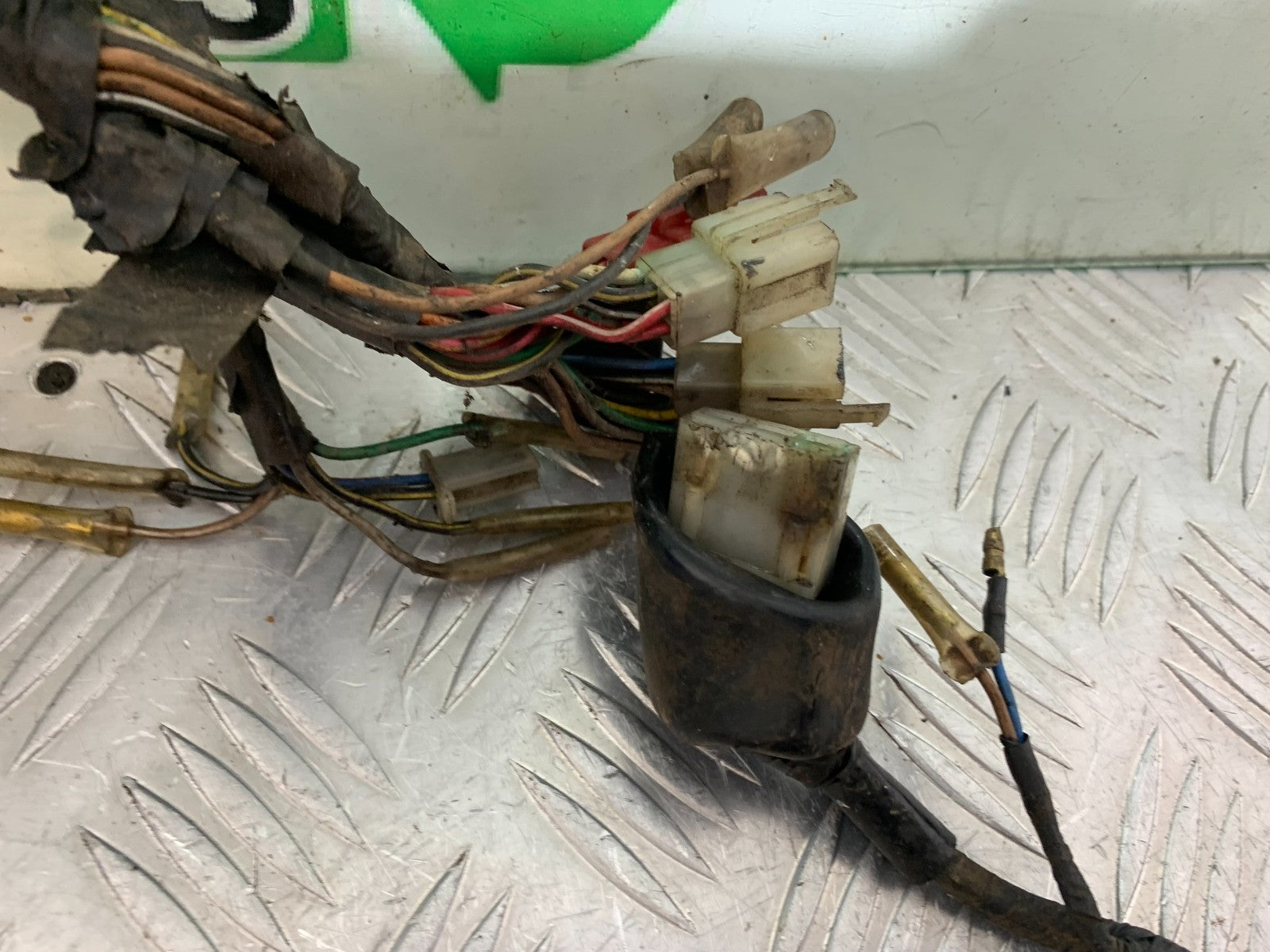 KAWASAKI KLR250 KLR 250 WIRING LOOM  YEAR 1984-2001 (CMB1225)