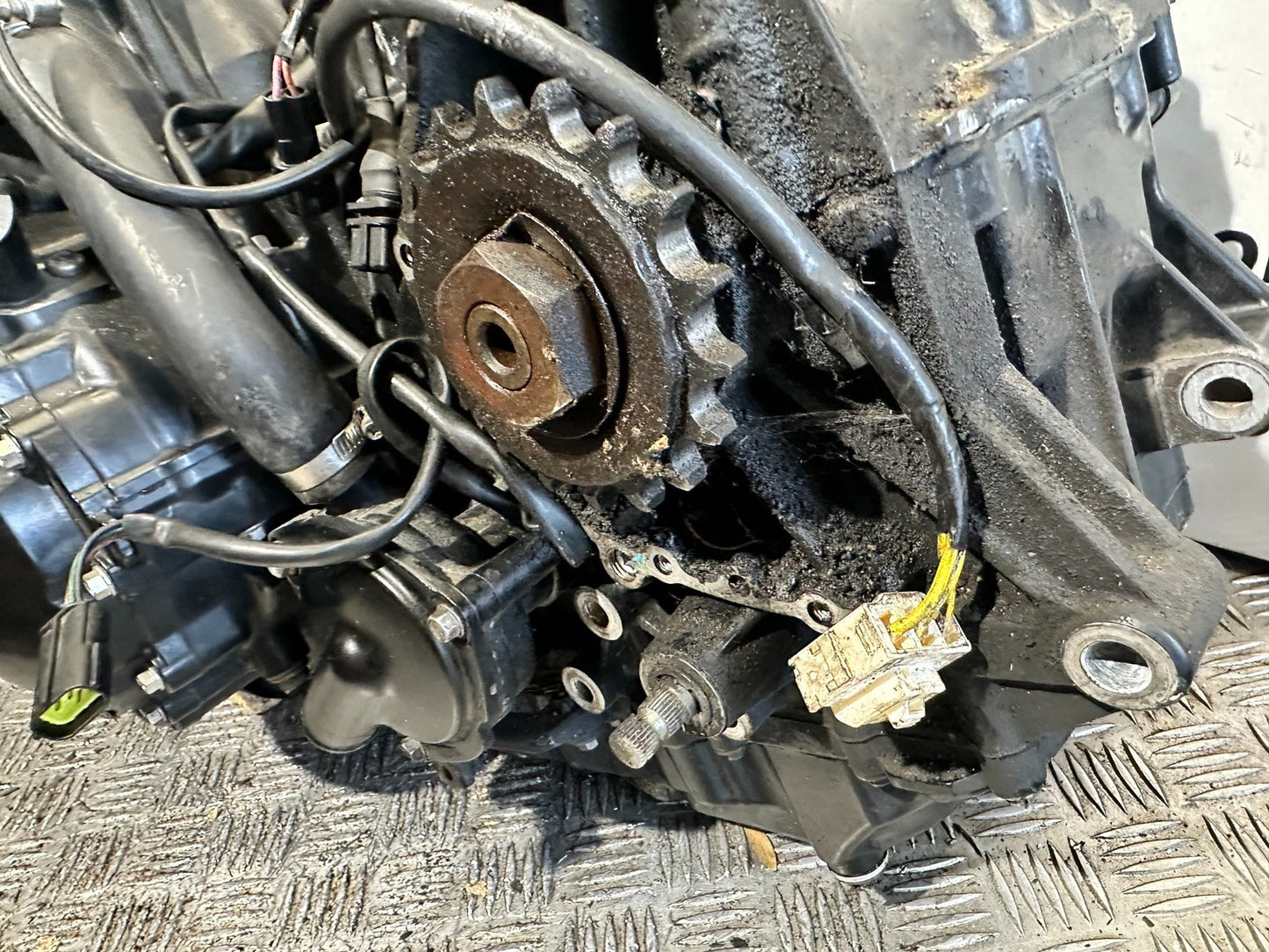 TRIUMPH SPEED TRIPLE R 1050 ENGINE 2007 - 2009 (CMB1183)