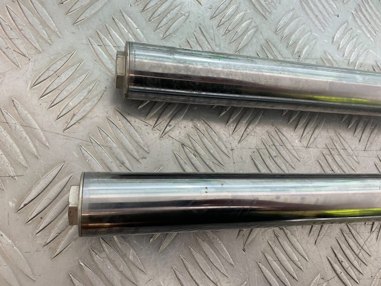 HONDA CBF500 CBF 500 FORKS YEAR 2004-2008  (CMB1294)