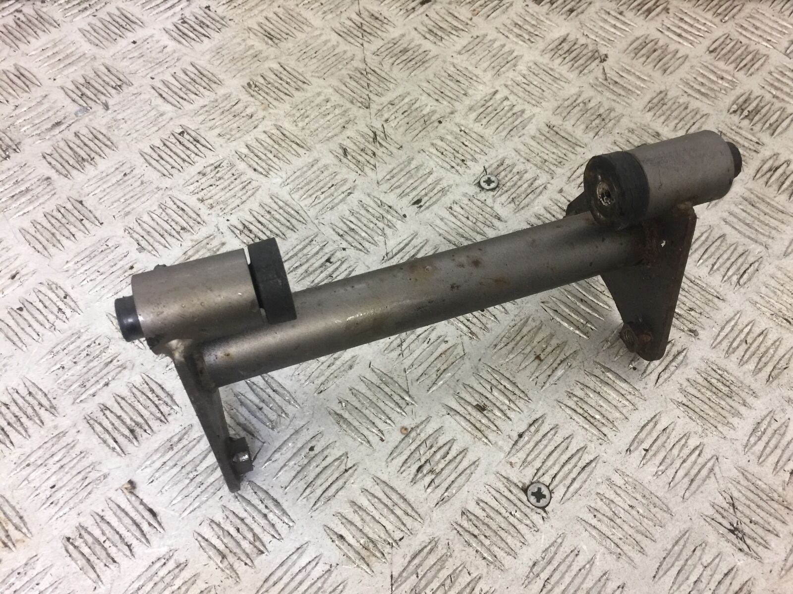 KAWASAKI VN900 VN 900 CUSTOM FRAME BRACKET  YEAR 2010 (STOCK 664)