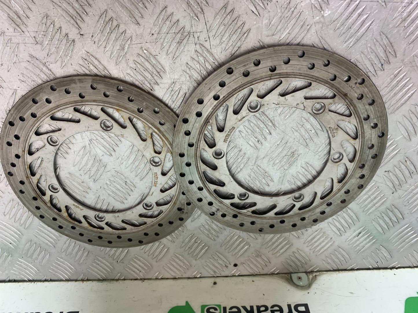 HONDA NT650 V DEAUVILLE FRONT BRAKE DISCS  YEAR 1998-01(CMB1320)