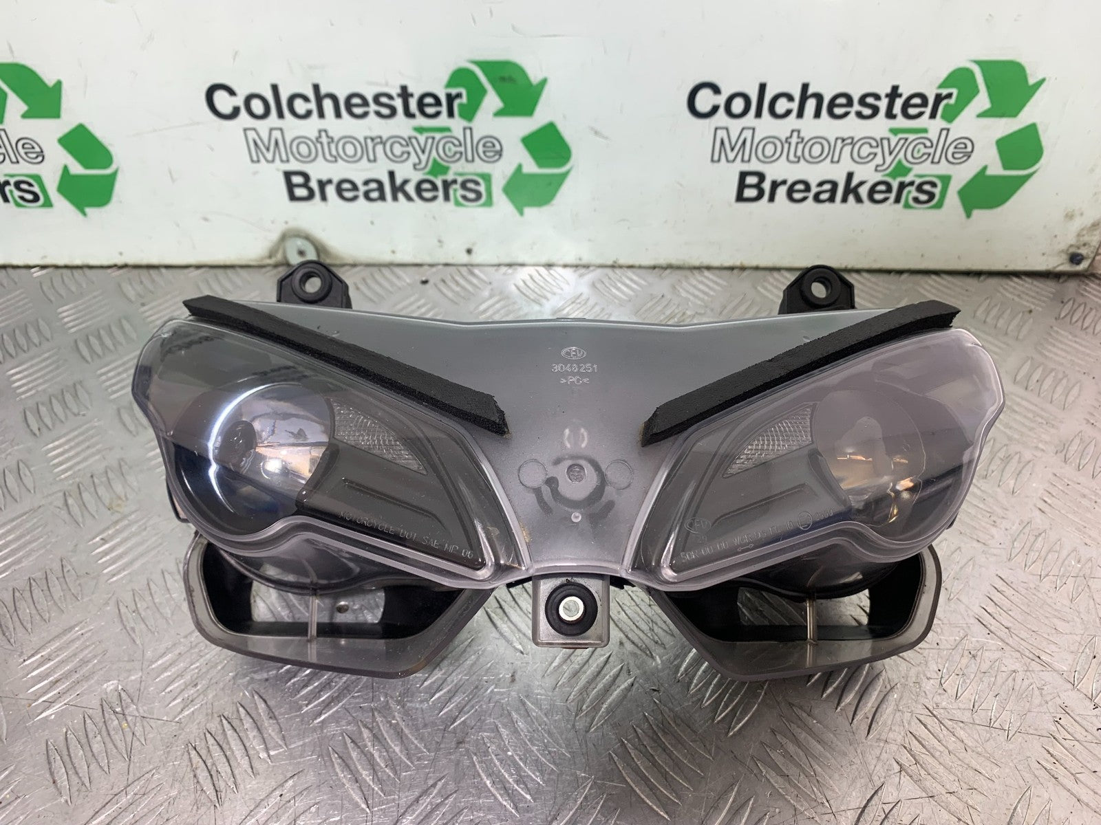 DUCATI 848 HEADLIGHT   YEAR 2008-2010 (CMB1323)