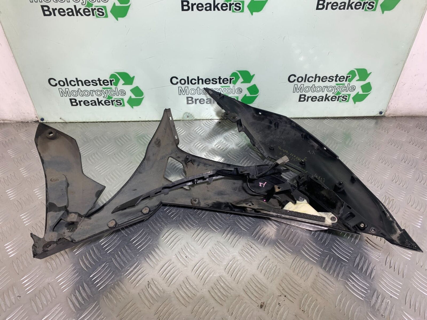 KAWASAKI NINJA 650 LEFT FAIRING PANEL YEAR 2017-2019 (CMB1018)