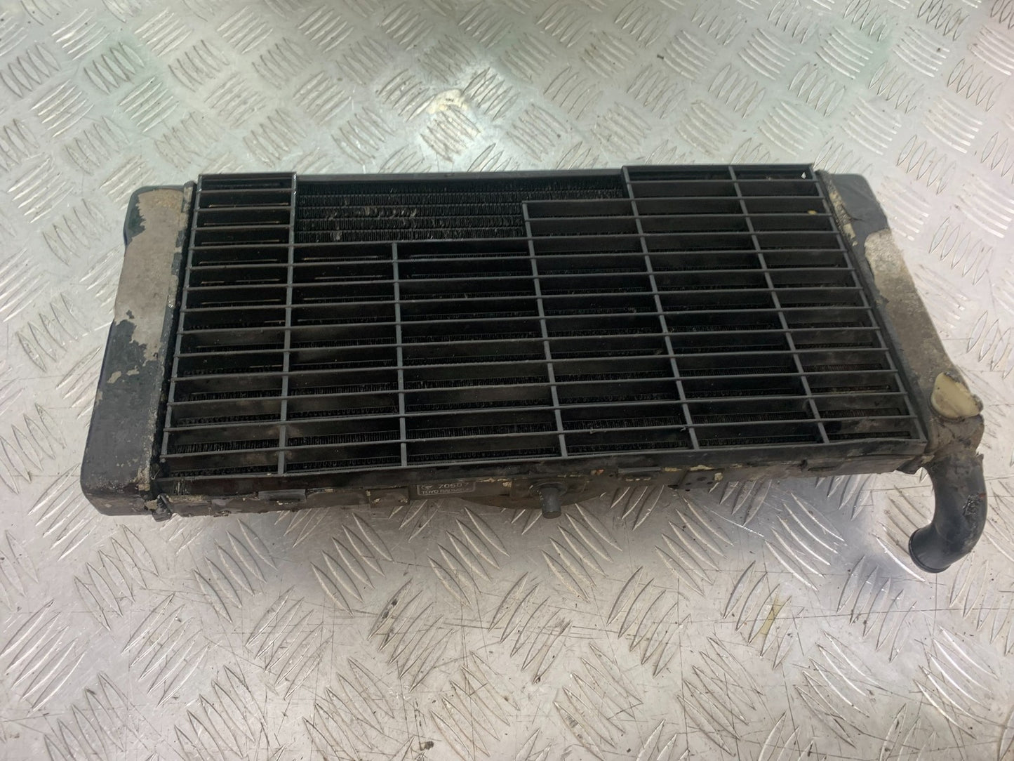 HONDA ST1100 PAN EUROPEAN RADIATOR AND FAN  YEAR 1993-2001 (CMB1195)