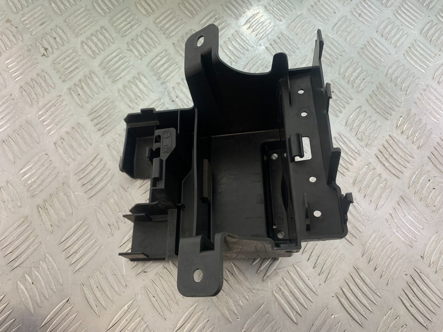 SUZUKI DL 650 V-STROM BATTERY BOX  YEAR 2020 (CMB1117)