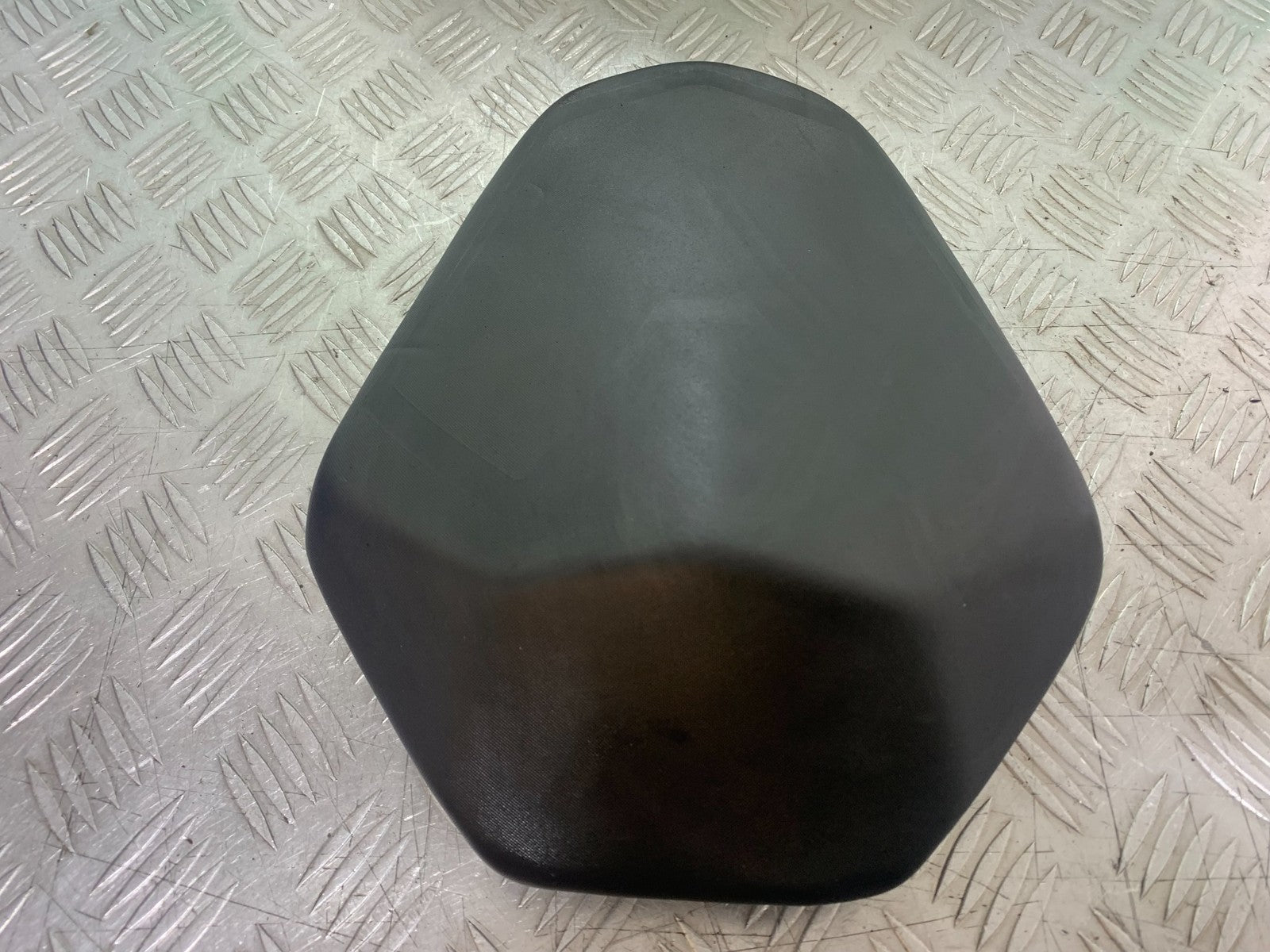 KTM DUKE 125 REAR SEAT  YEAR 2017-2022 (CMB1222)