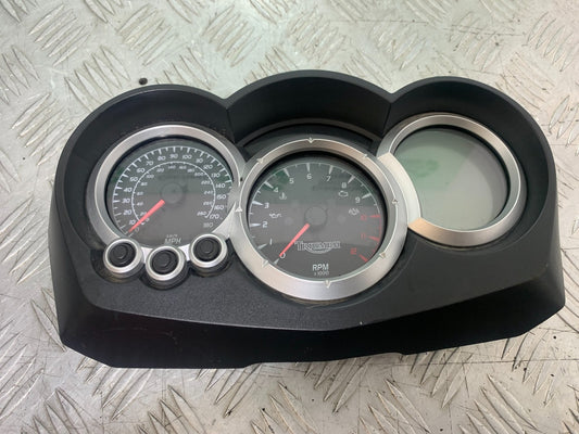 TRIUMPH 1050 SPRINT ST CLOCKS SPEEDO DASH YEAR 2004-2007 (CMB1197)