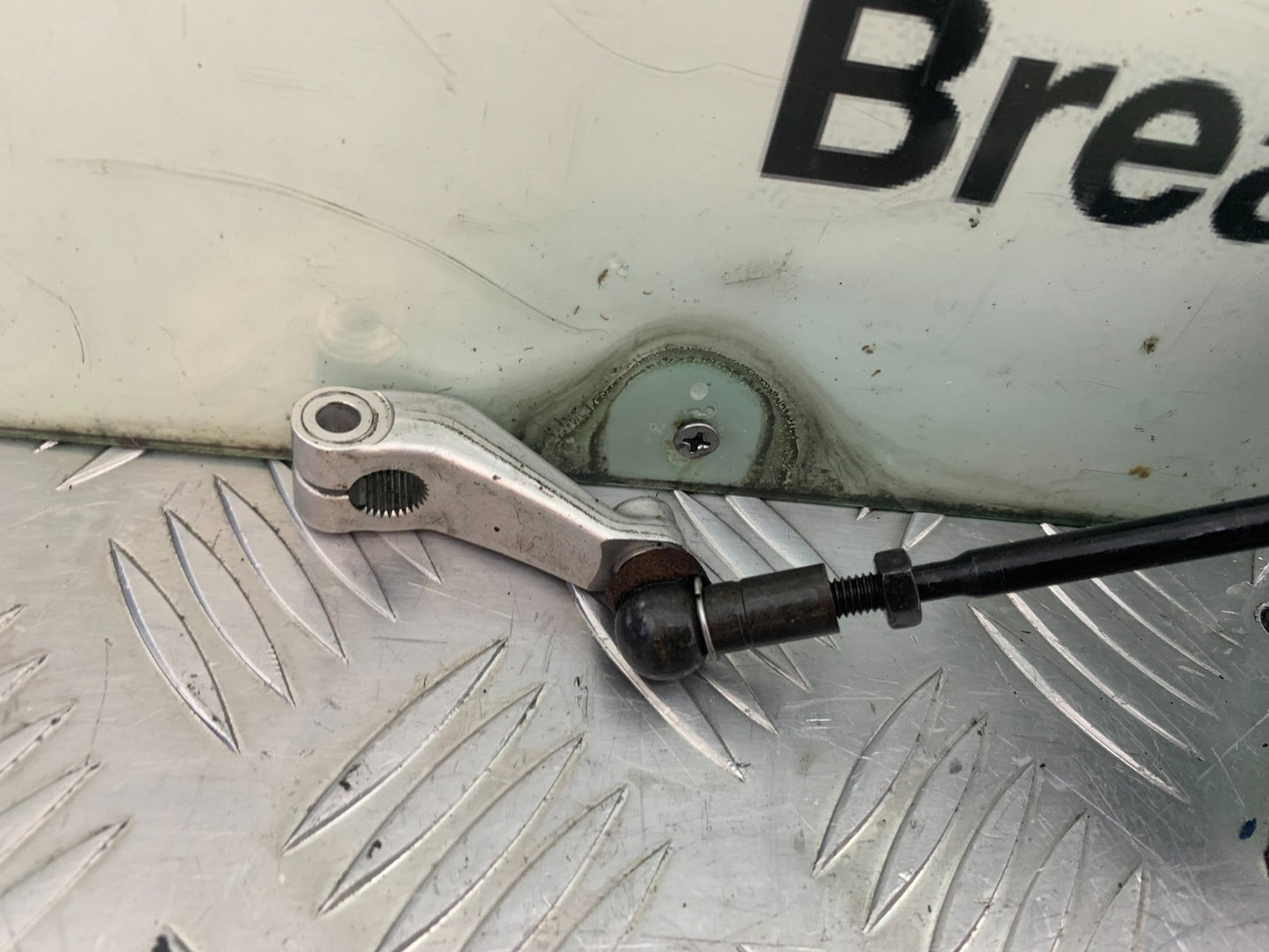 TRIUMPH 675 STREET TRIPLE R FRONT LEFT HANGER PEG LEVER  YEAR 2013-16 (CMB1221)