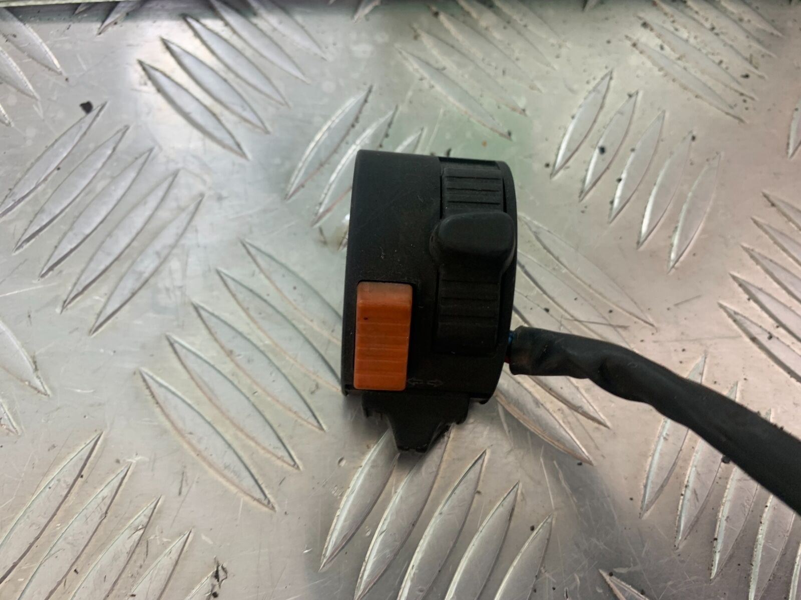 APRILIA RS50 RS 50 LEFT SWITCH GEAR   YEAR 1996-1998 (CMB1132)