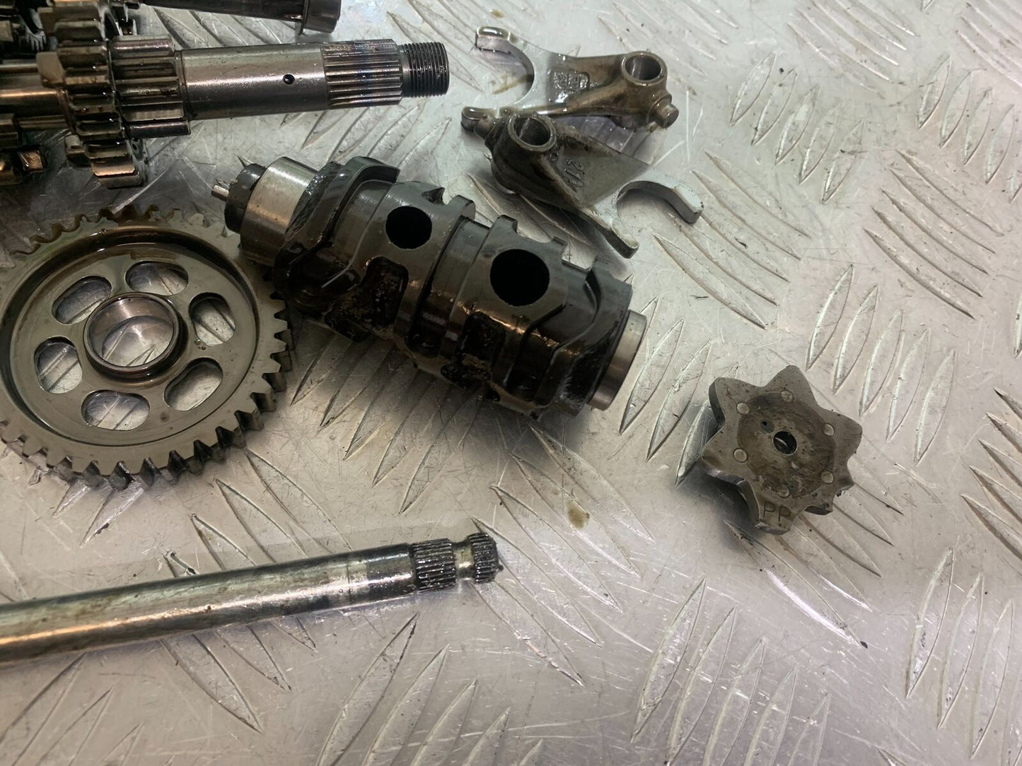 HONDA CBR125 CBR 125 GEARBOX    YEAR 2008 - 2010