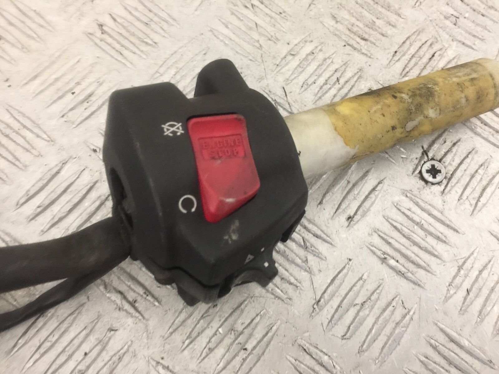 HONDA NT650 V DEAUVILLE RIGHT SWITCH GEAR  YEAR 1998-06 (STOCK NO 843)
