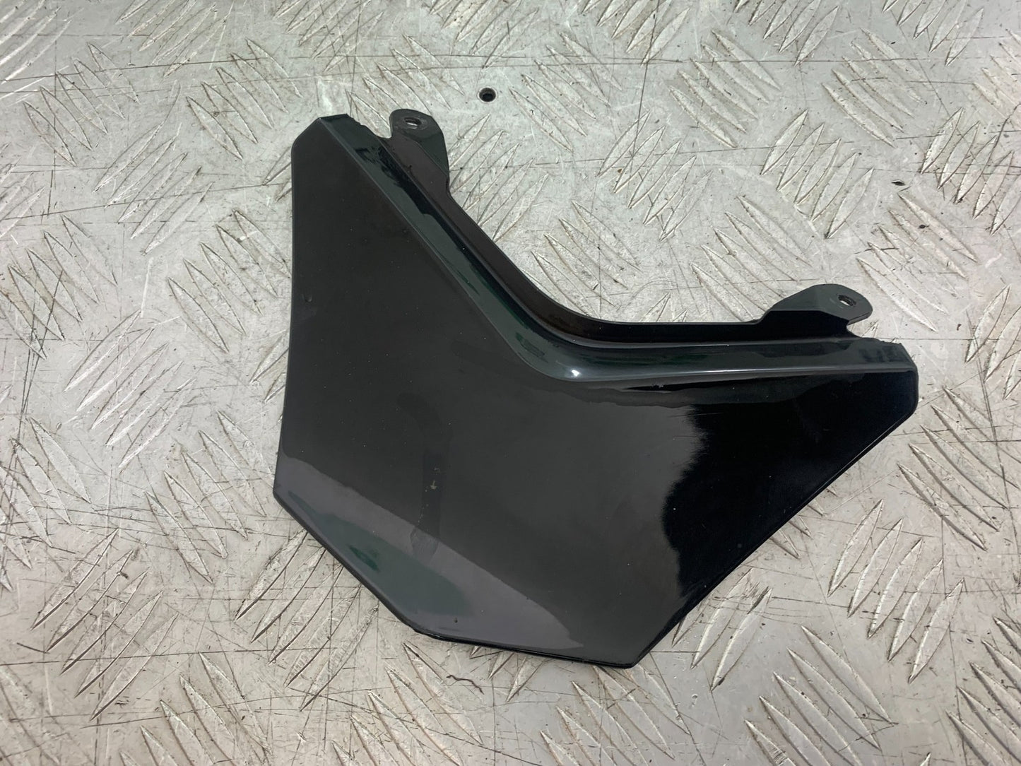 KAWASAKI ZX10R ZX10 R TAIL PIECE JOINER   2008-2010 (CMB1206)