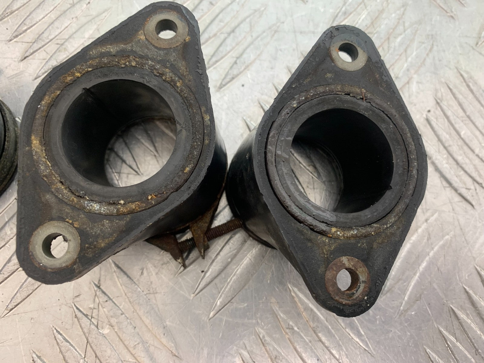 SUZUKI GSF600 GSF 600 BANDIT CARB RUBBERS  2000-2004 (CMB1269)