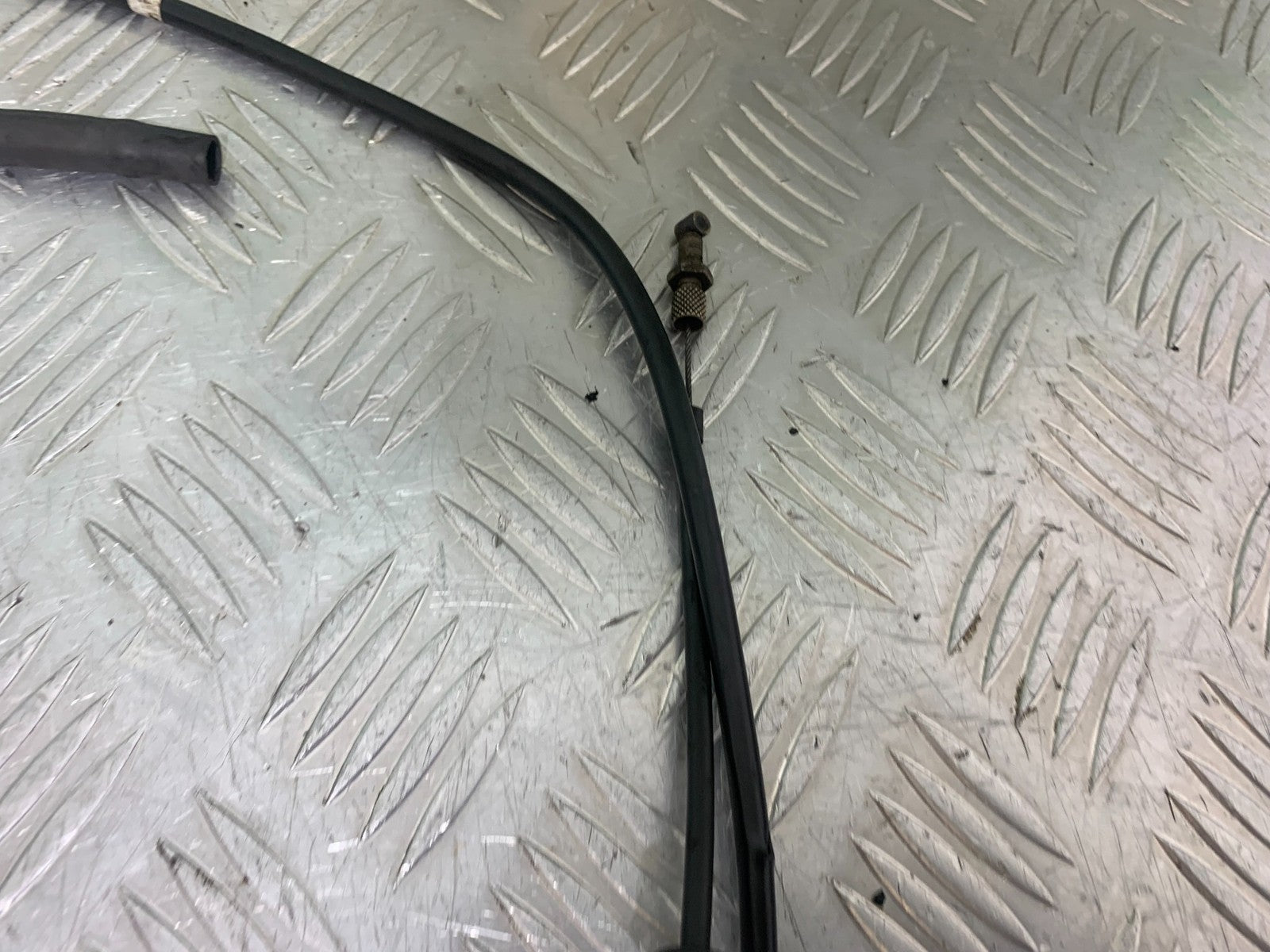 BMW R850 R R850R THROTTLE CABLE  YEAR 1994-2002 (CMB1170)