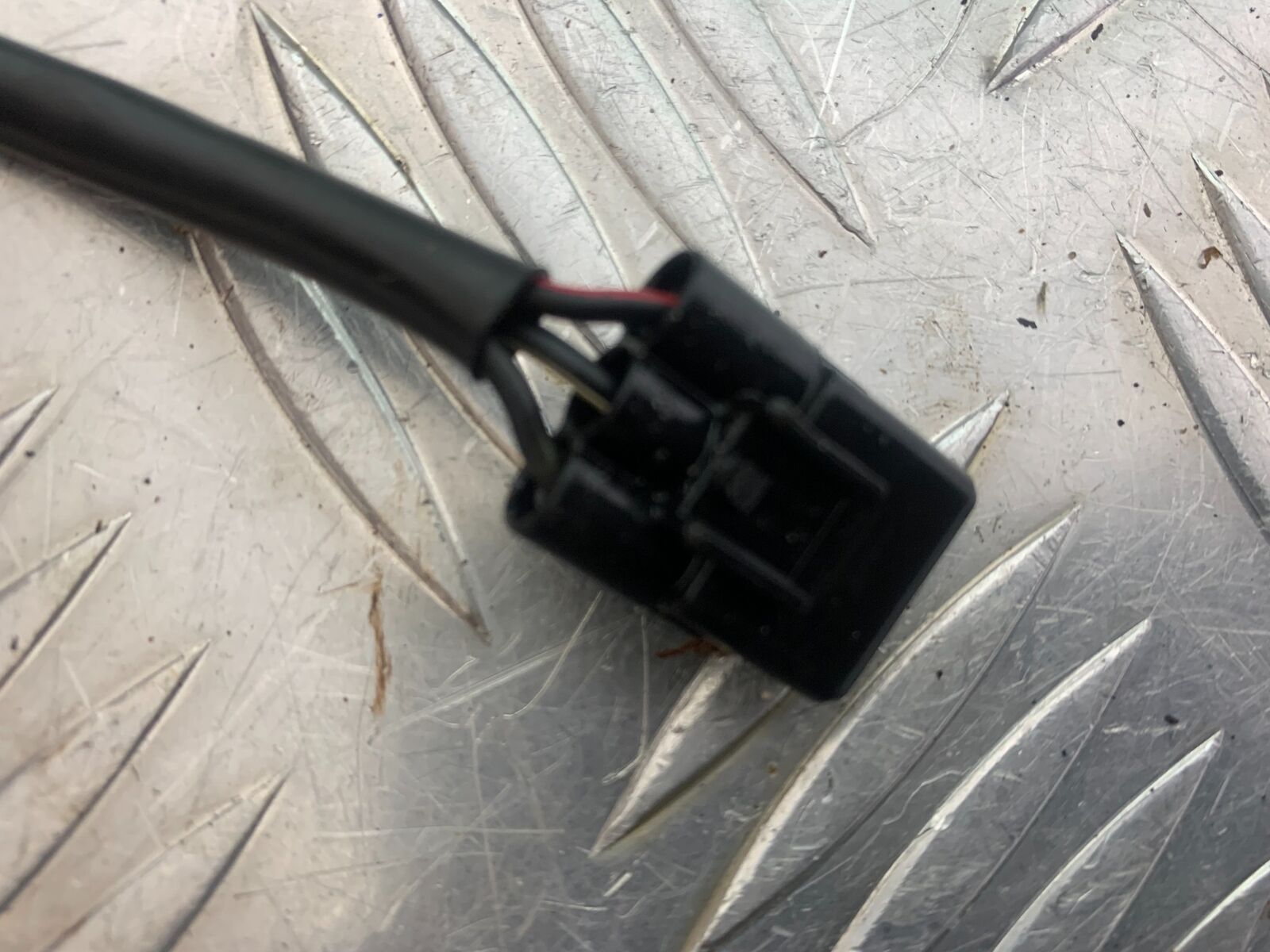 SUZUKI GSXR1000 GSXR 1000 SPEEDO SENSOR  2009-2016 (CMB1049)