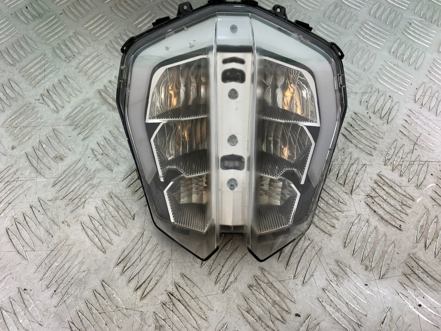 KTM 125 DUKE HEADLIGHT (DAMAGED)  YEAR 2018-2023 (CMB1185)
