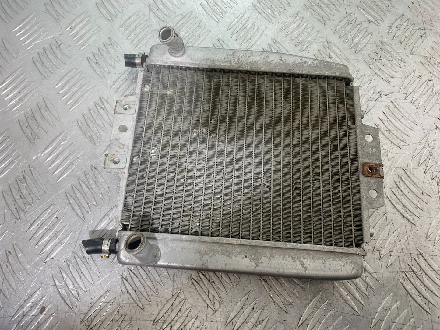 PIAGGIO MP3 250 ie RADIATOR  YEAR 2007 (CMB1307)