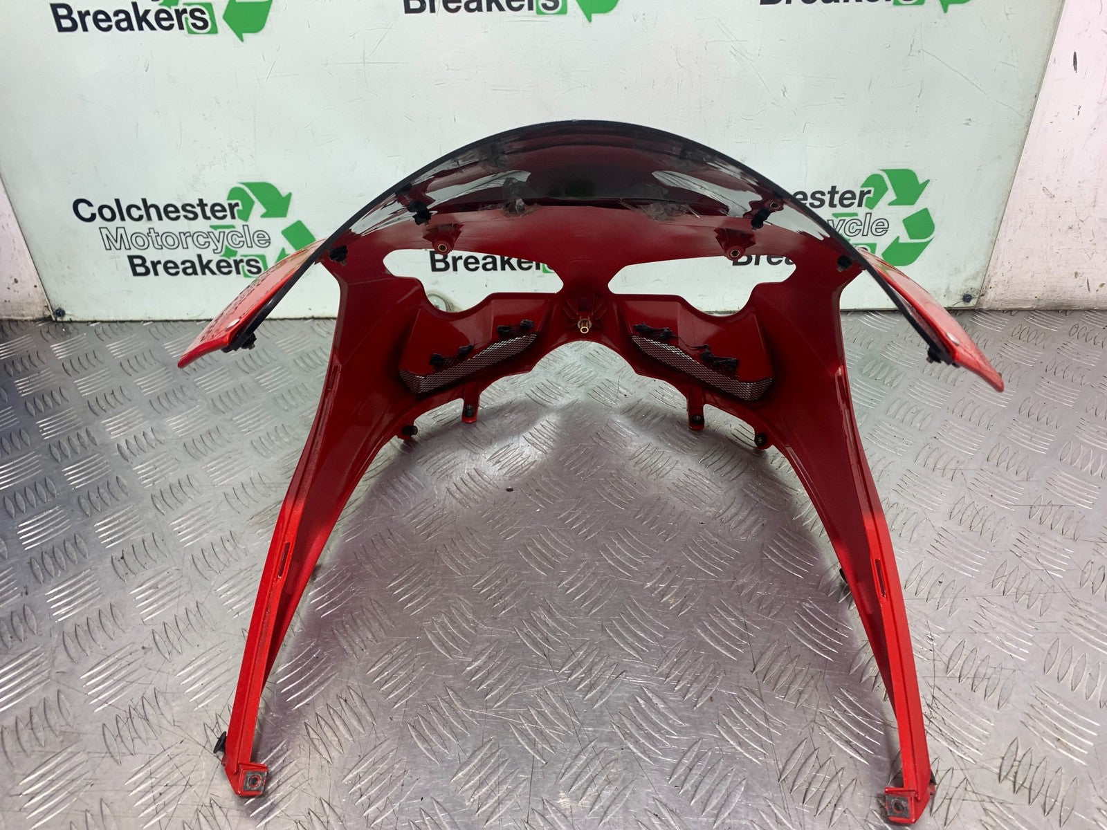 DUCATI 1198 S TOP FAIRING AND SCREEN  YEAR 2009-2011 (CMB1219)