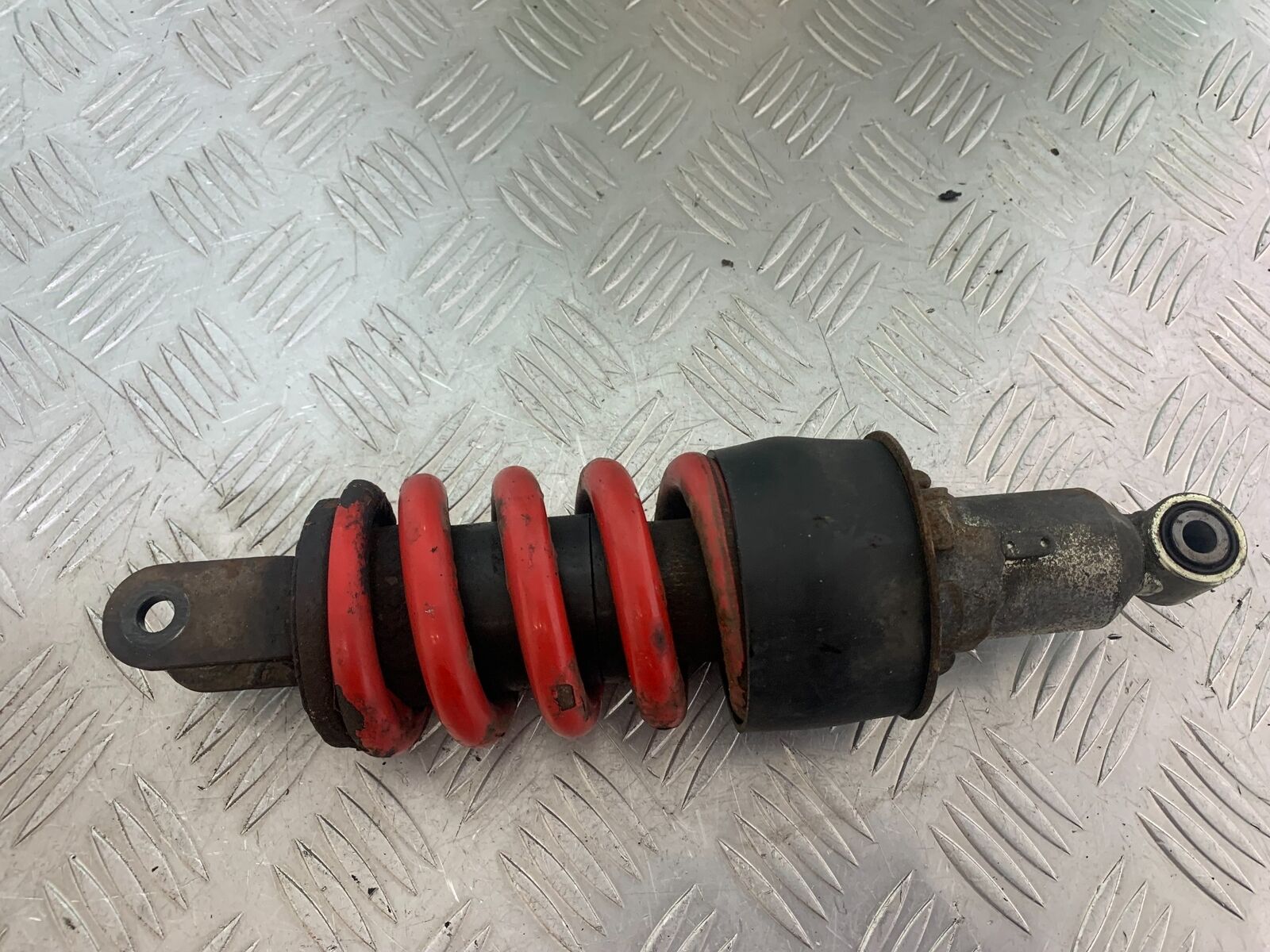 HONDA CB600 CB 600 HORNET REAR SHOCK  YEAR 1998 -2002 (CMB1126)