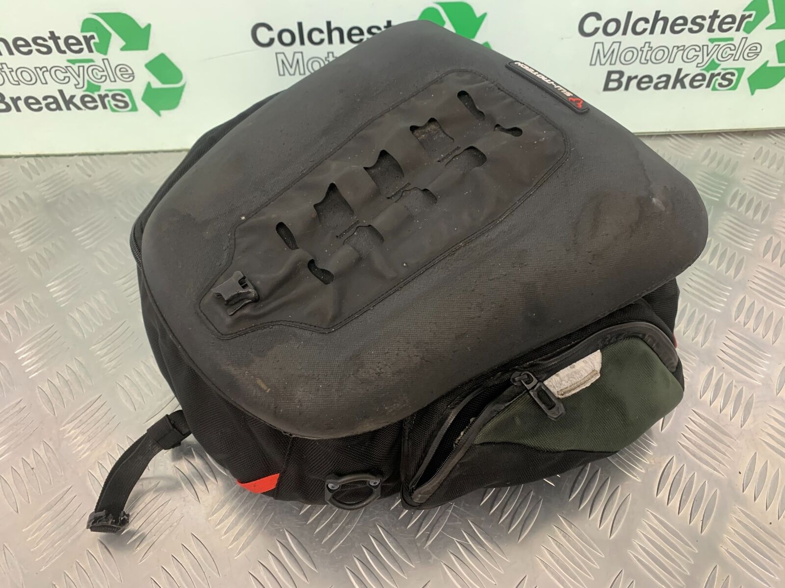 HONDA CRF1000 (DCT) AFRICA TWIN SW-MOTECH TANK BAG   YEAR 2019 (STOCK 962)
