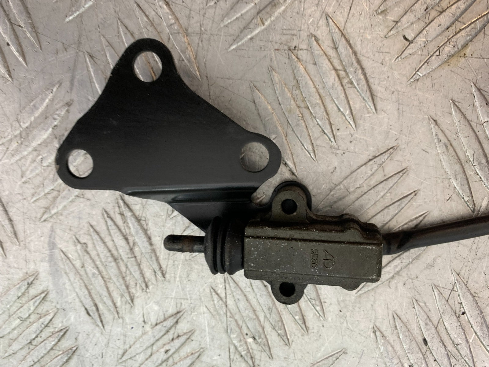TRIUMPH 955I SPRINT RS SIDE STAND SWITCH   YEAR 1999-03 (CMB1313)
