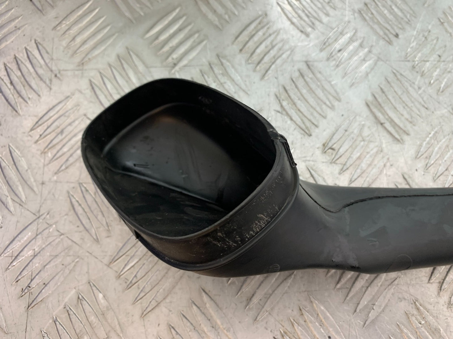 BMW F800 GT AIR TUBE   YEAR 2013-2017 (CMB1248)