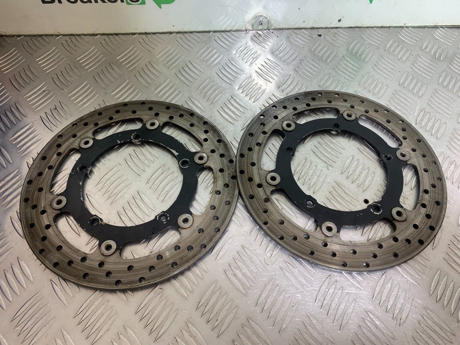 YAMAHA XJ6 XJ6-S FRONT BRAKE DISCS YEAR 2009-2015  (CMB1070)