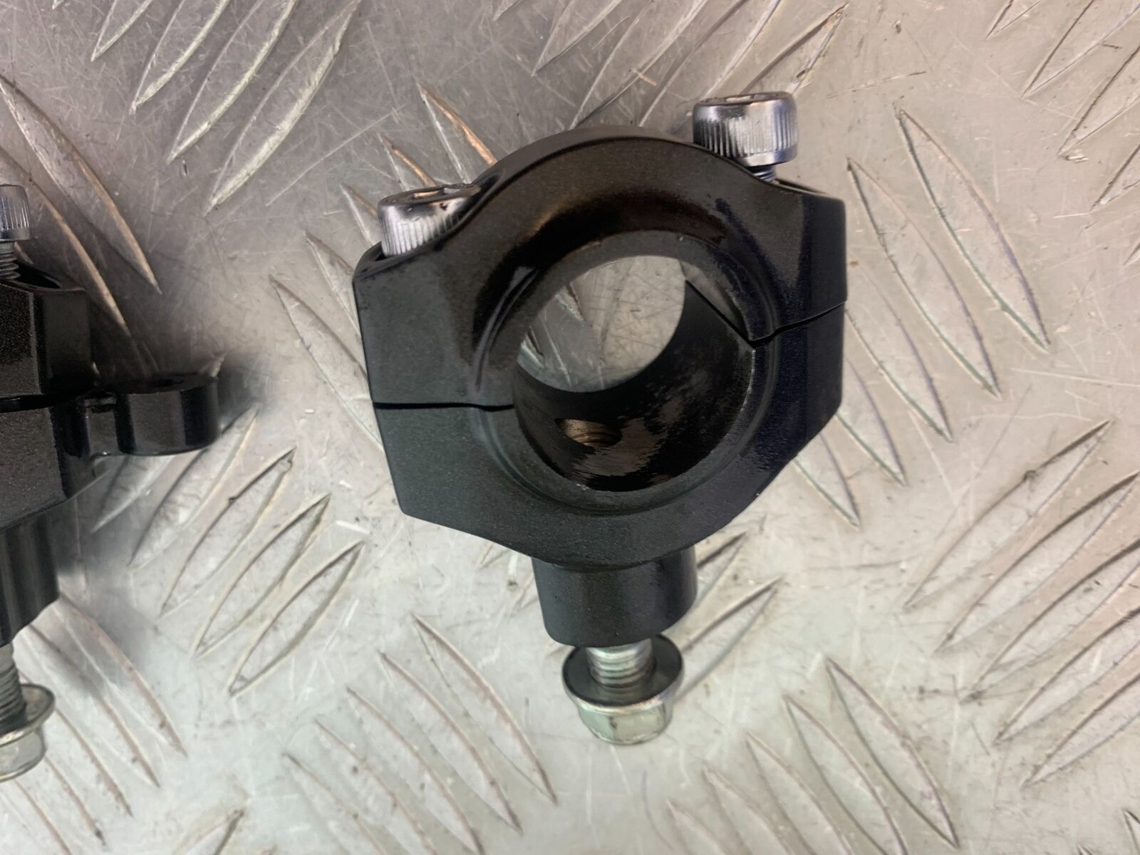 YAMAHA XSR900 XSR 900 HANDLEBAR RISERS   YEAR 2021-2022 (CMB1073)